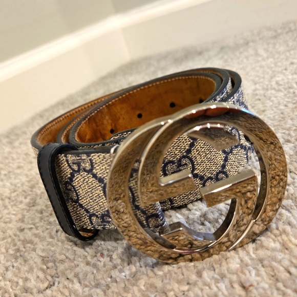 Gucci Belt - Picture 1 of 3